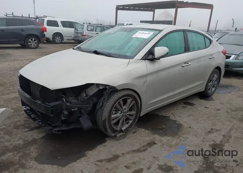 2017 Hyundai Elantra Se z USA, uszkodzony, nr VIN 5NPD84LF3HH173141